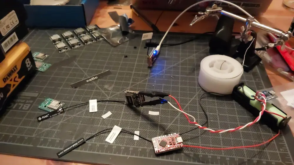 Testing mesh devices